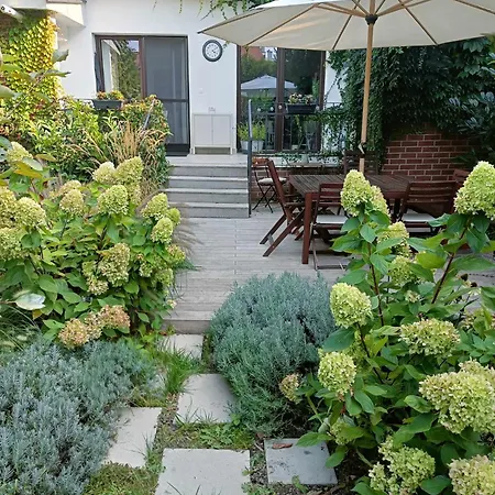 V Zahrade * Bratislava